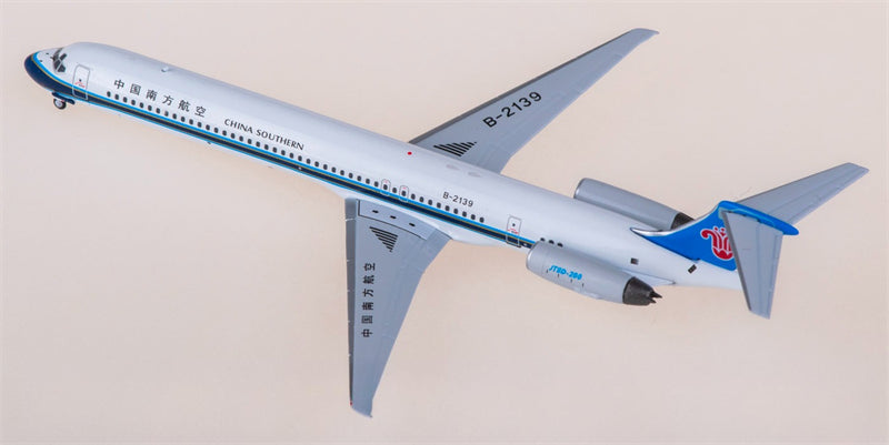 FLOZ China Southern Airlines MD-82 B-2139 1:400 Diecast Model view 2