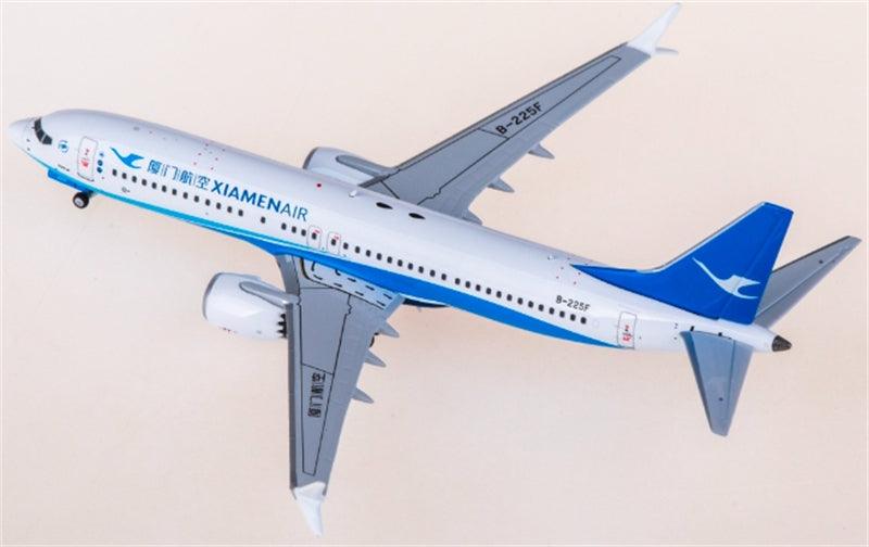 NG Models XiamenAir Boeing 737 MAX 8 B-225F 1:400 Diecast Model view 3
