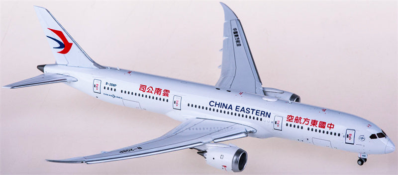 JC Wings China Eastern Boeing 787-9 Dreamliner B-208P Flaps Down 1:400 Diecast Model view 1
