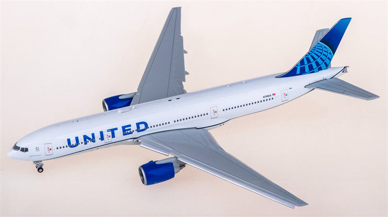 Geminijets 1:400 United Airlines Boeing 777-200ER Flaps down N798UA Diecast Model view 3
