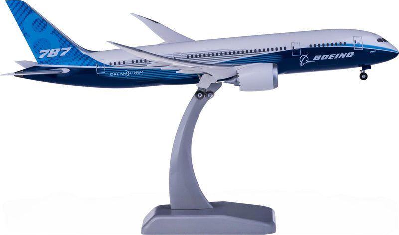Hogan Boeing 787-8 1:200 ABS Model view 1