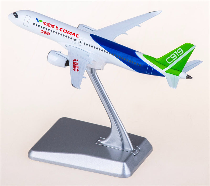NG Models 1:400 COMAC C919 Model