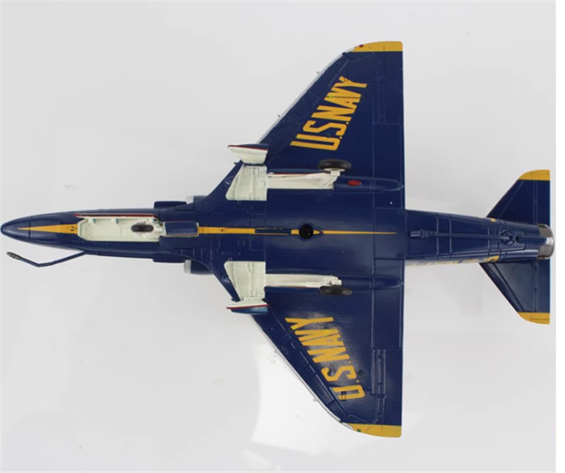 HOBBY MASTER A-4E No. 8 airplane US Navy Tokushima Aibase 2008 "Dr Nakanishi" 1/72 Aircraft Pre-built Model