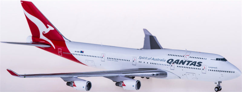 Geminijets Qantas Boeing 747-400ER VH-OEH 1:400 Diecast Model view 1