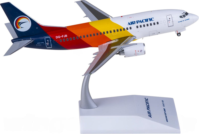 JC Wings Air Pacific Boeing 737-500 DQ-FJB 1:200 Diecast Model view 2