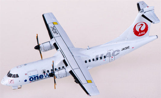 JC Wings Hokkaido Air System ATR-42-600 JA13HC member of oneworld 1:400 Diecast Model view 1