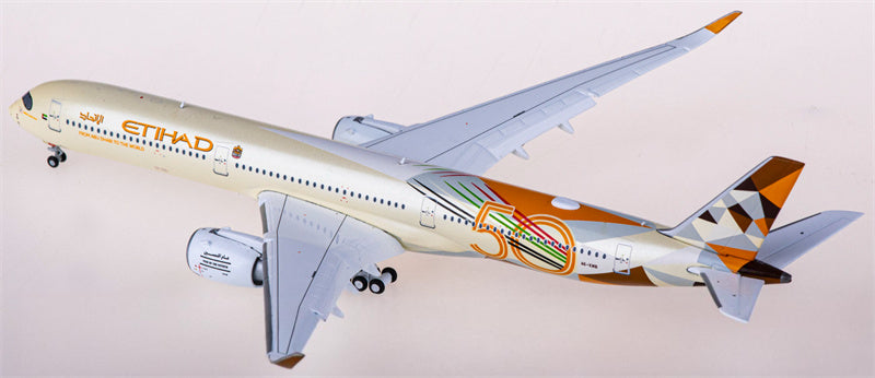 JC Wings Etihad Airways Airbus A350-1000XWB A6-XWB Flaps Down 1:400 Diecast Model view 2