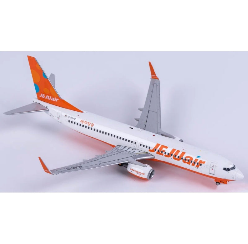 JC Wings 1:200 Jeju Air Boeing 737-800 HL8049  DIECAST Model