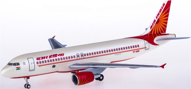 Hogan Air India Airbus A320 VT-EDD 1:200 ABS Model view 1