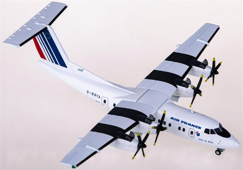 Herpa Air France De Havilland Canada DHC-7 G-BRYA 1:200 Diecast Model view 4