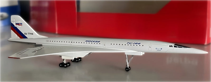 Herpa 1:400 NASA Tupolev TU-144LL RA-77114  DIECAST Model