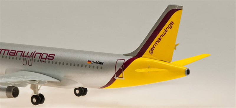 Hogan Germanwings Airbus A319 D-AGWR 1:200 ABS Model view 3