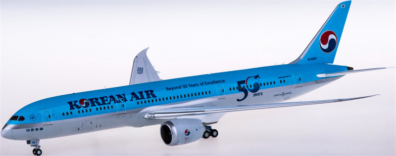 JC Wings Korean Air Boeing 787-9 Dreamliner HL8081 1:200 Diecast Model view 1
