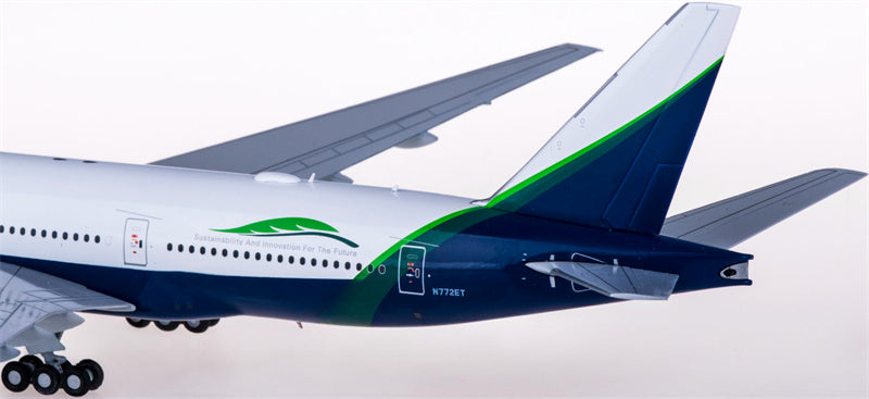 JC Wings Boeing 777-200 N772ET Eco Demonstrator 1:200 Diecast Model view 2