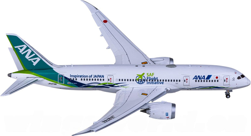 JC Wings ANA Boeing 787-8 Dreamliner JA874A Flaps Down 1:400 Diecast Model view 1