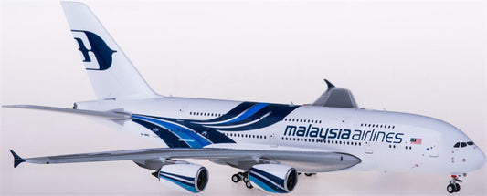 Phoenix Malaysia Airlines Airbus A380 9M-MNB 1:400 Diecast Model view 1