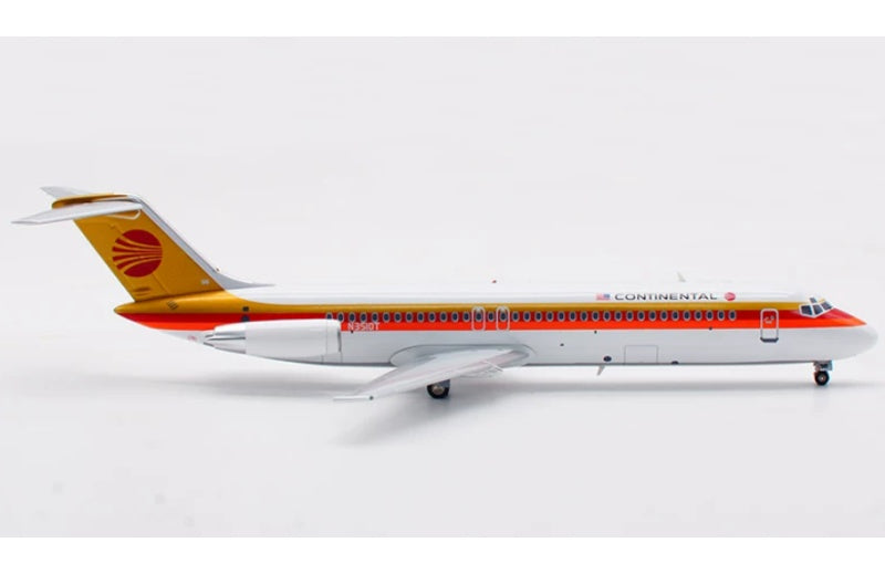 INFLIGHT 1:200 Continental Airlines DC-9 N3510T  DIECAST Model