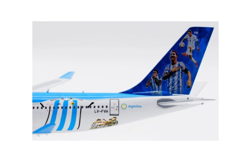 B-Models 1:200 Aerolineas Argentinas A330-200 LV-FVH  DIECAST Model