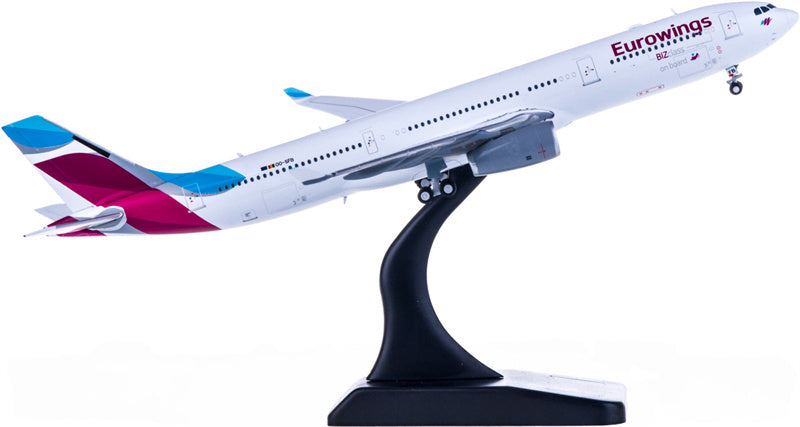 JC Wings Eurowings Airbus A330-300 OO-SFB 1:400 Diecast Model view 3