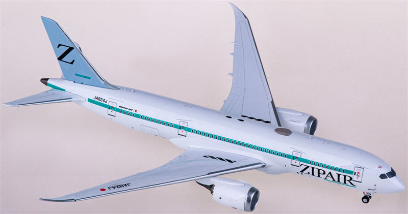 NG Models ZIPAIR Boeing 787-8 JA824J 1:400 Diecast Model view 1