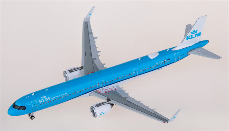Phoenix KLM Airbus A321neo PH-AXA 1:400 Diecast Model view 4
