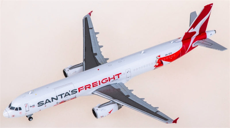 JC Wings Qantas Airbus A321P2F VH-XF4 1:400 Diecast Model view 2