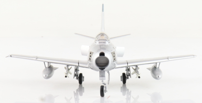 HOBBYMASTER ROCAF F-86F 5th FG 1:72 Model  Taiwan exclusive item Gen. Wu-0 Chiao 001/51-2893