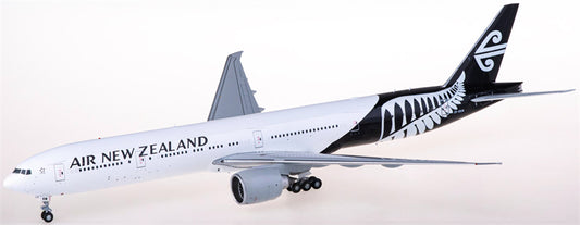 JC Wings Air New Zealand for Boeing 777-300ER ZK-OKM 1:200 Airplane Pre-built Airliner Model Display