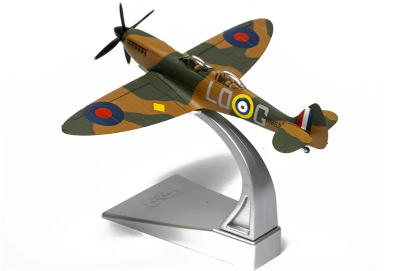 CORGI Supermarine Spitfire T9 - SM520 Goodwood Aerodrome 1:72 Airplane Pre-built Model