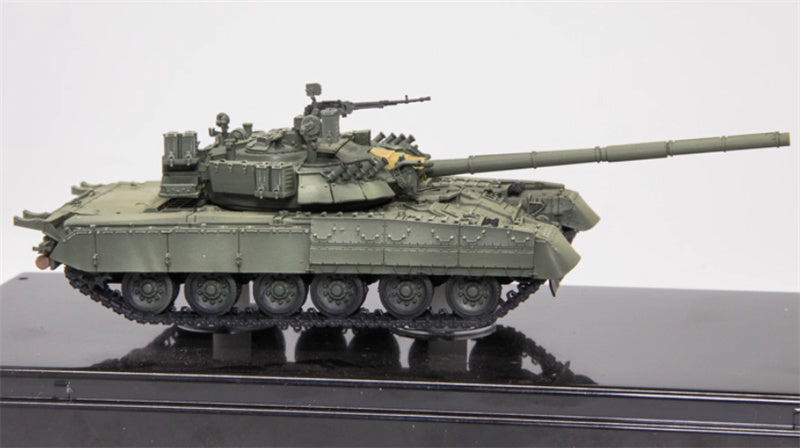5M HOBBY Russian T-80U main battle tank shallow crossing device deployed version with switchable states w/ random tank numbers 1:72 Tank Pre-built Model