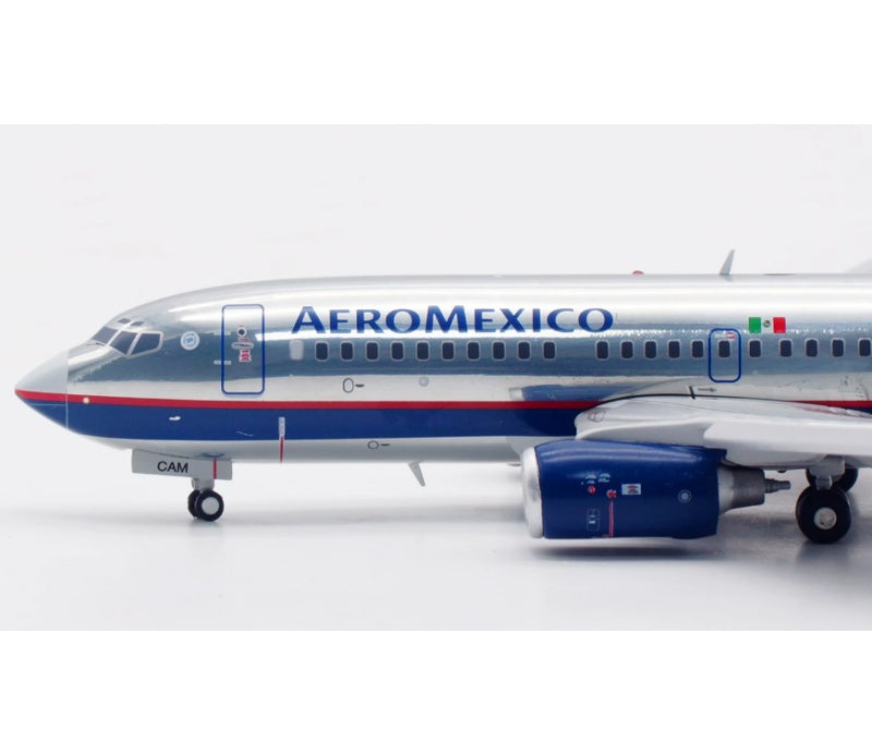 JC Wings 1:200 Aeromexico B737-700 XA-CAM Flaps down DIECAST Model