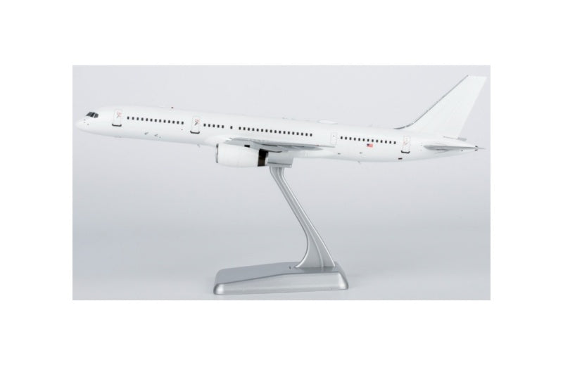NG Models 1:200 USAF C-32B 02-4452  DIECAST Model