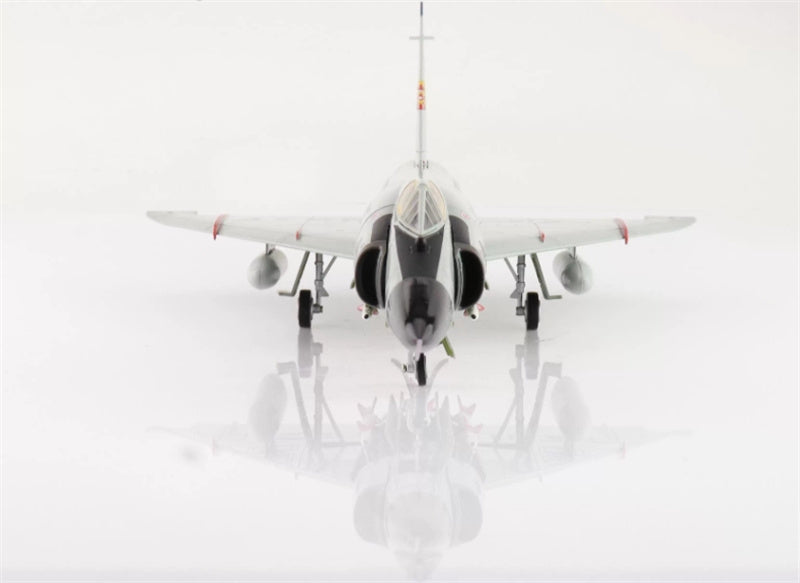 HOBBY MASTER F-102A Delta Dagger 54-1373 199th FIS Hawaii ANG 1960s (case X wing) 1:72 Airplane Pre-built Model