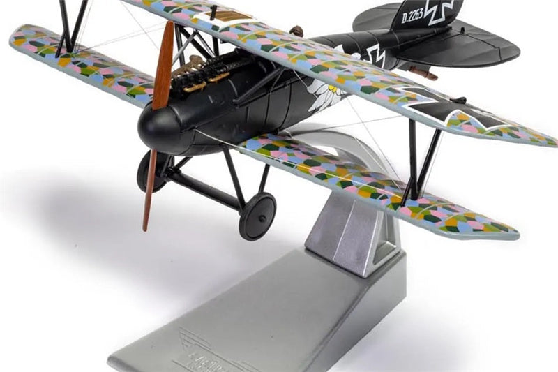 CORGI  Albatros D.V 2263/17 Edelweiss Otto Kissenberth, Jasta 23b late 1917 20 victory ace  1/48 Aircraft Pre-built Model