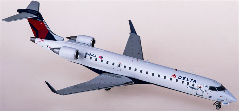 Geminijets Delta Air Lines for Bombardier CRJ700ER N391CA 1:200 Airplane Pre-built  Airliner Model Display