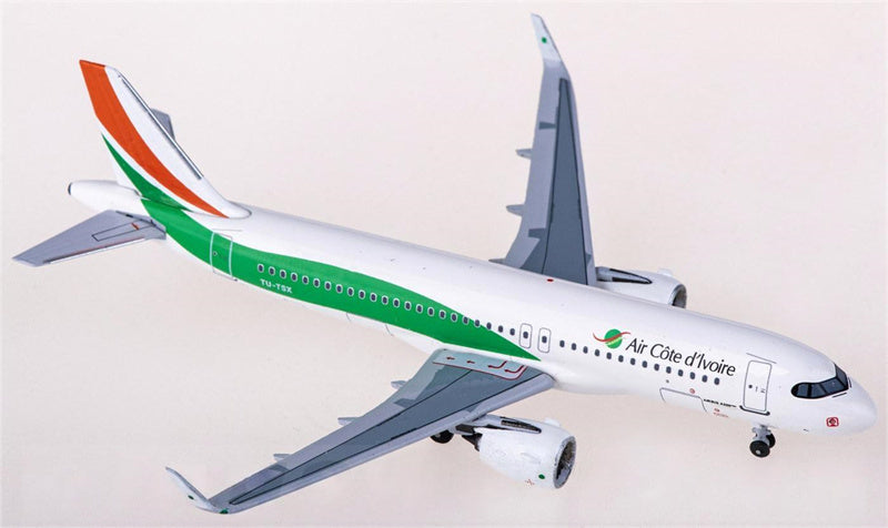 AeroClassics Air Cote d'Ivoire Airbus A320neo TU-TSX 1:400 Diecast Model view 2