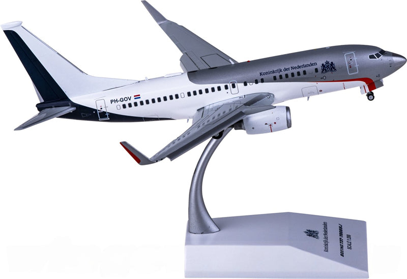 JC Wings Netherlands Government Boeing 737-700BBJ PH-GOV Flaps Down 1:200 Diecast Model view 2