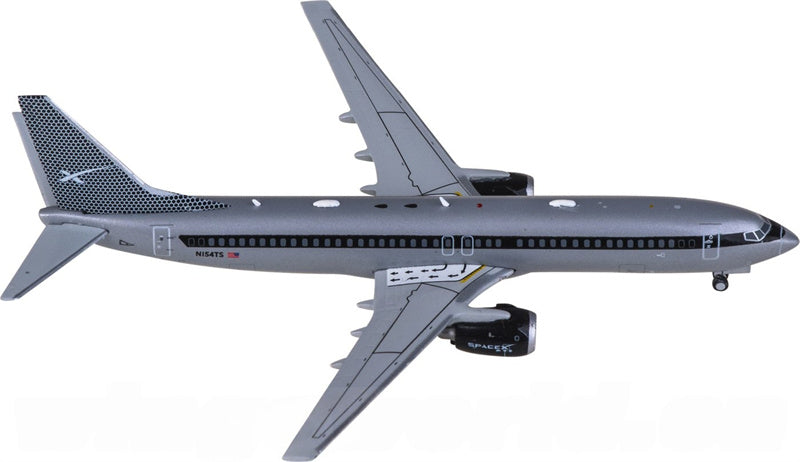 JC Wings 1:400 SpaceX Boeing 737-800 N154TS Diecast Model view 2