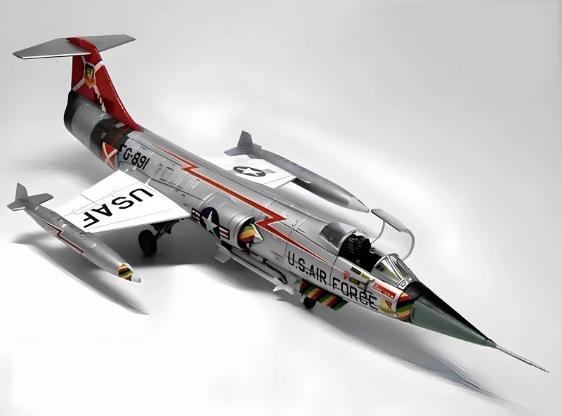 HOBBYMASTER USAF George AFB F-104C 479th TFW 1:72 Model 1963  Really George 56-0891