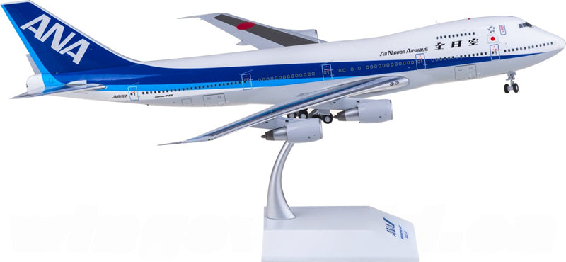 JC Wings ANA Boeing 747-100SR JA8157 1:200 Diecast Model view 1