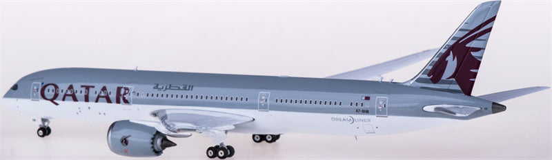 Phoenix Qatar Boeing 787-9 A7-BHB 1:400 Diecast Model view 1