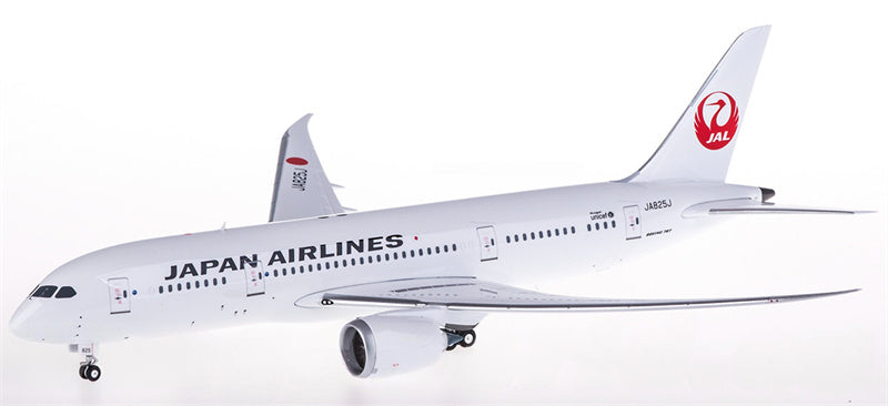 Phoenix Japan Airlines Boeing 787 JA825J 1:200 Diecast Model view 3