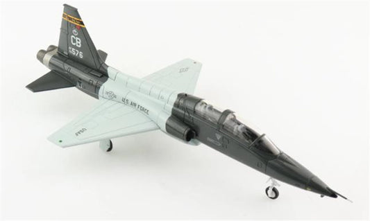 HOBBY MASTER T-38C Talon 70-1576, 50th FTS "Strikin' Snakes", Columbus AFB, 2009 1:72 Aircraft Pre-built Model