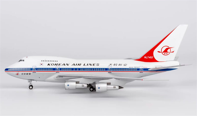 NG Models Korean Air Boeing 747SP HL7457 1:400 Diecast Model view 2