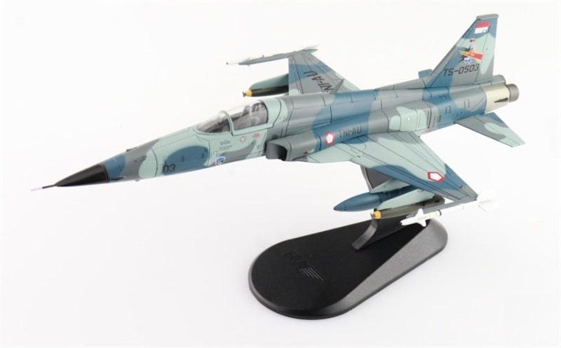 Hobby Master F-5E Tiger II Indonesian Air Force TS-0503 TNI-AU Wing 300 1985 1:72 Airplane Pre-built Model