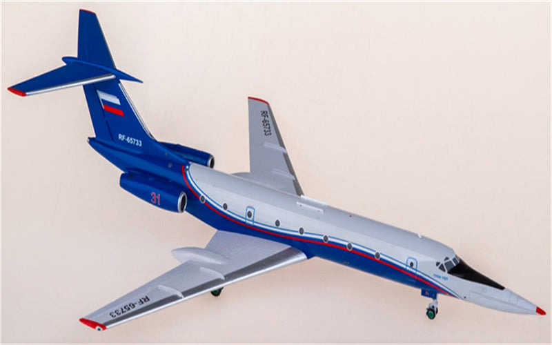 Patriot Russian Air Force Tupolev TU-134UBL RF-65733 1:200 Diecast Model view 3