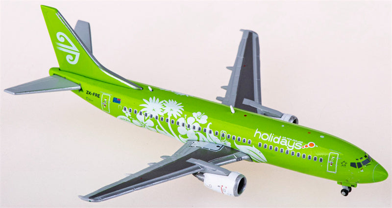 JC Wings Air New Zealand Boeing 737-300 ZK-FRE 1:400 Diecast Model view 4