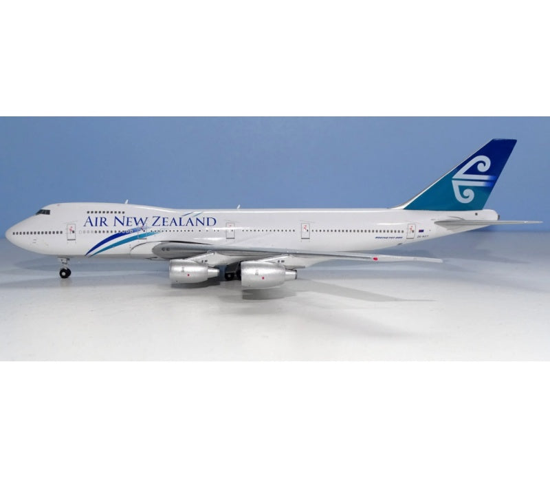BigBird 1:400 Air New Zealand 747-200B ZK-NZY  DIECAST Model