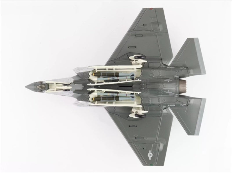HOBBY MASTER F-35C Mirror Coating XE-100/168733 US Navy August 2022 1:72 Airplane Pre-built Model