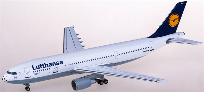 JC Wings Lufthansa Airbus A300-600R D-AIAU 1:200 Diecast Model view 2